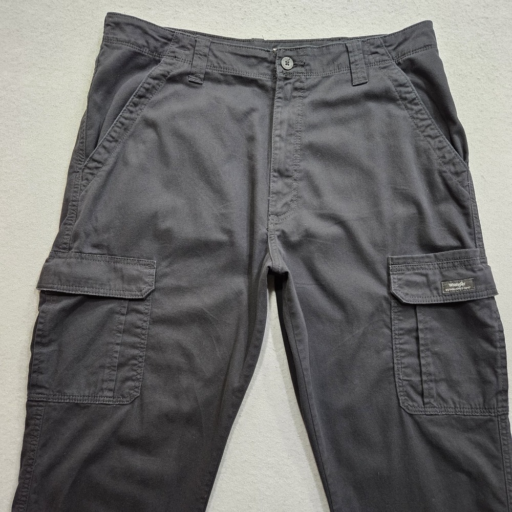 Wrangler Cargo Work Pants Mens 36x33 Black High Rise Straight Leg Relaxed Fit - Picture 3 of 11